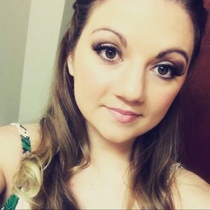 Meet your Posher, Sanja